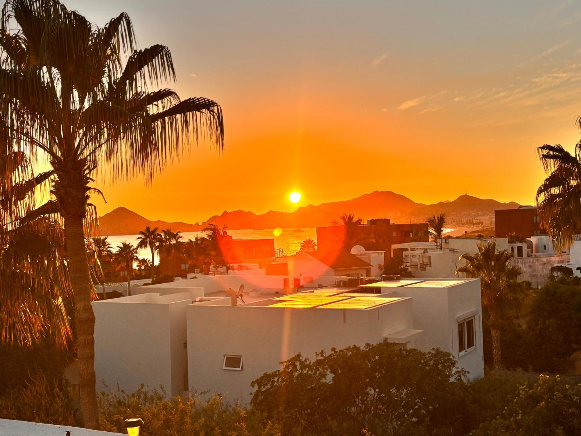 Spectacular Vacation Home Ocean View Walk To Beach كابو سان لوكاس المظهر الخارجي الصورة
